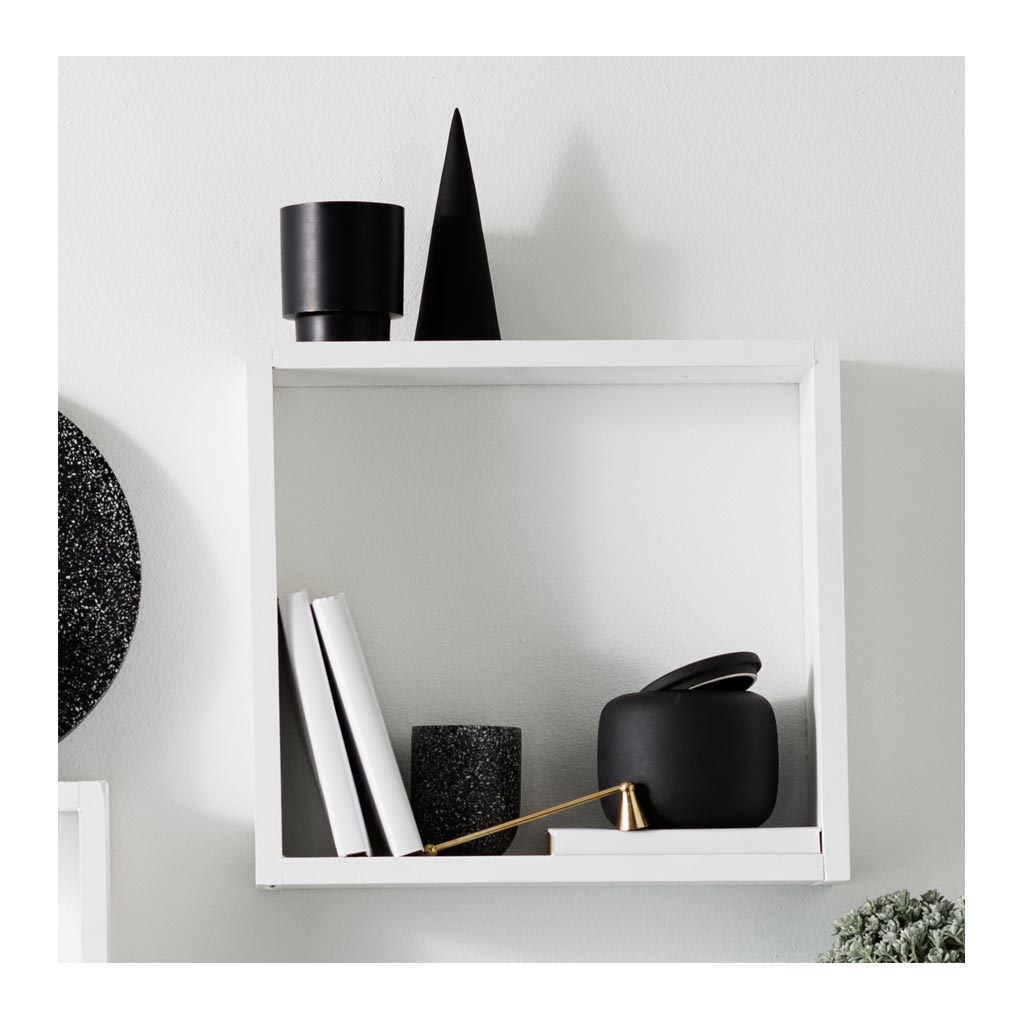 Other décor Zakkia Candle Snuffer - Brass 01-031-S-BRA lifestyle