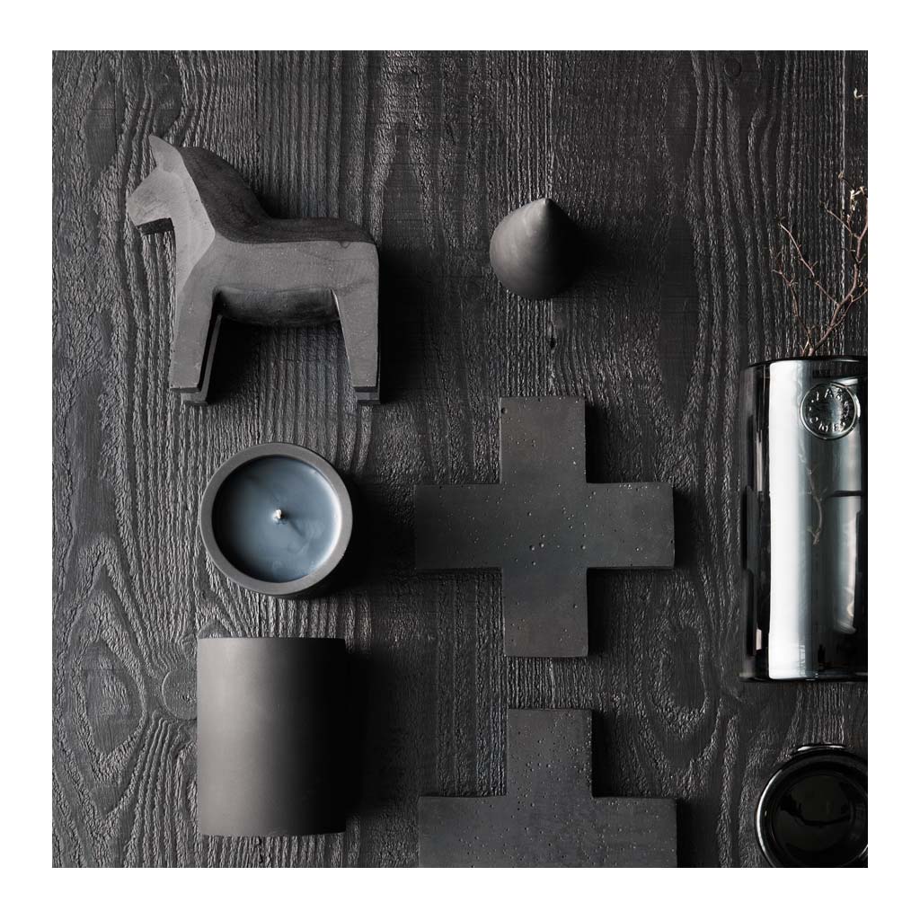 Other décor Zakkia Concrete Dala Horse - Black 01-003-N-BLA lifestyle