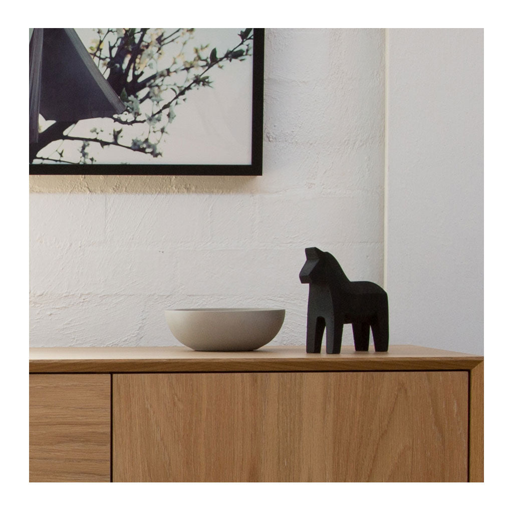 Other décor Zakkia Concrete Dala Horse - Black 01-003-N-BLA lifestyle