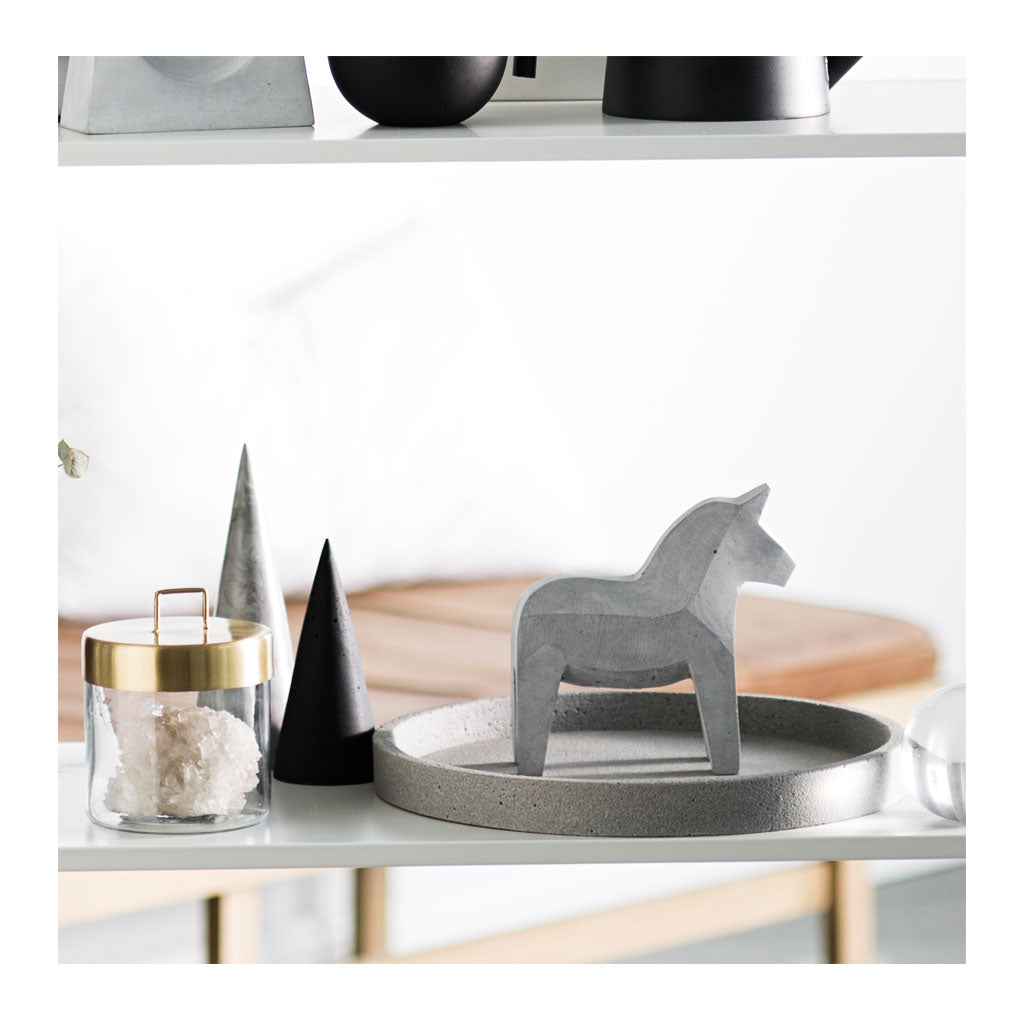 Other décor Zakkia Concrete Dala Horse - Natural 01-003-N-NAT lifestyle