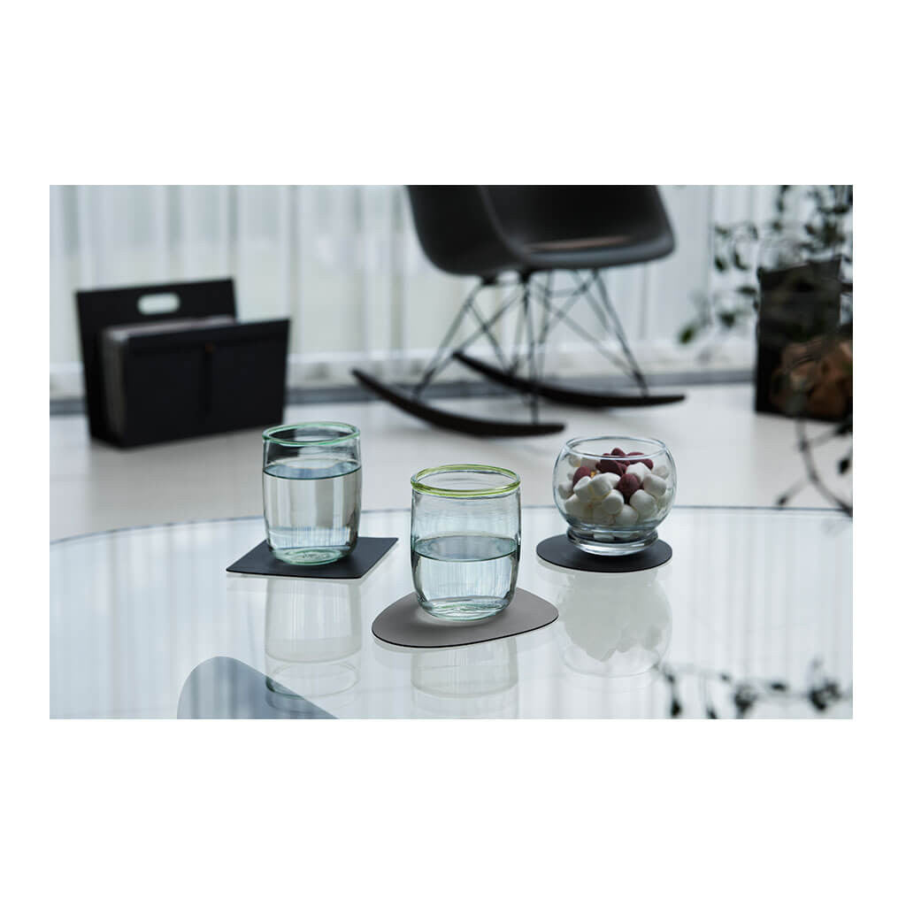 Tableware Lind DNA Nupo Curve Glass Mat lifestyle
