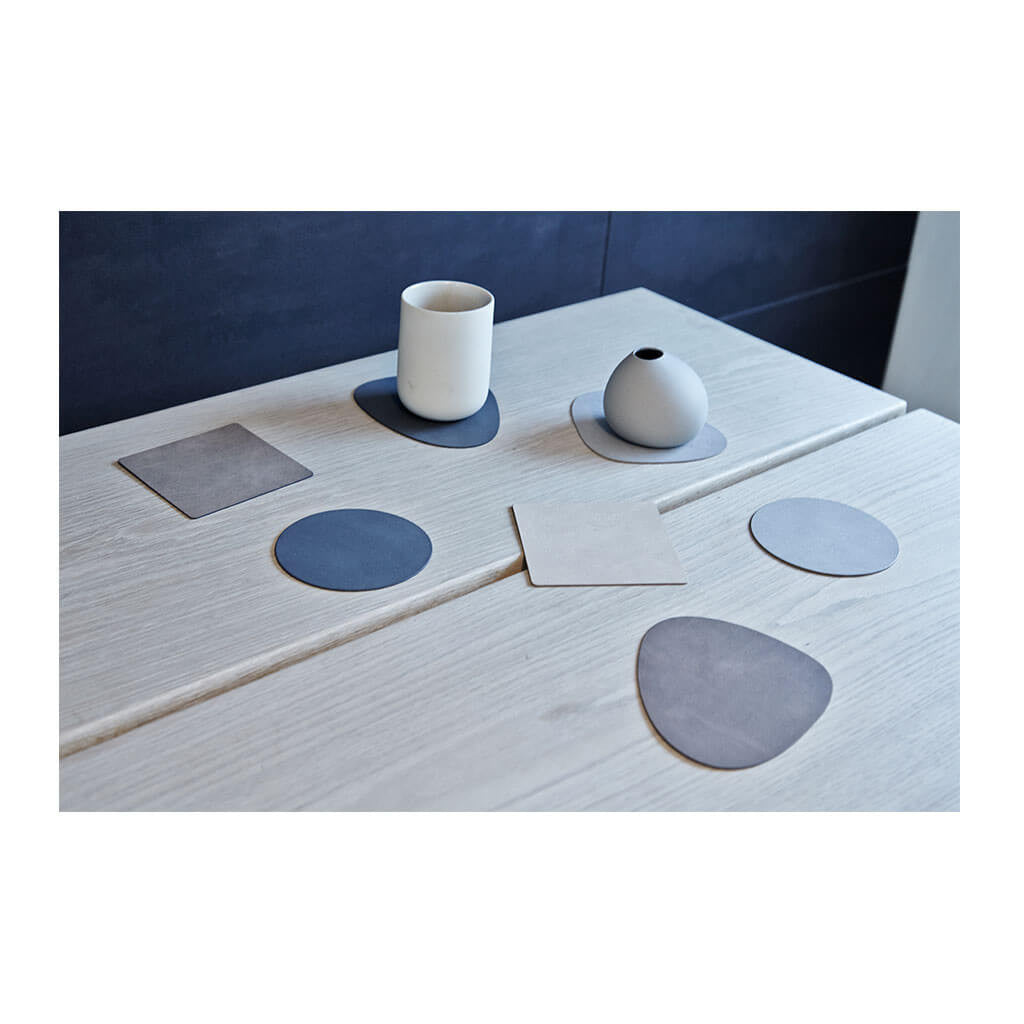 Tableware Lind DNA Nupo Curve Glass Mat lifestyle