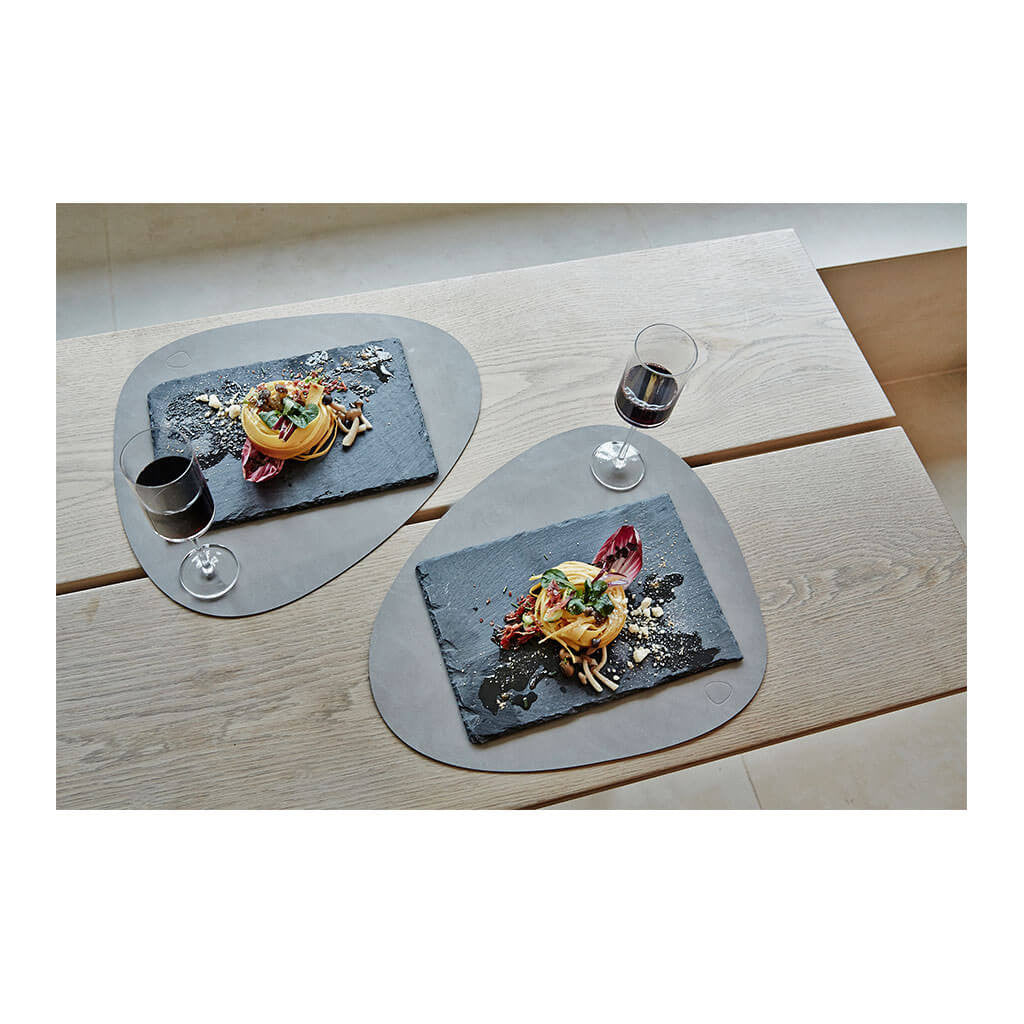 Tableware Lind DNA Nupo Curve Table Mat, Large in Light Grey lifestyle2 981162