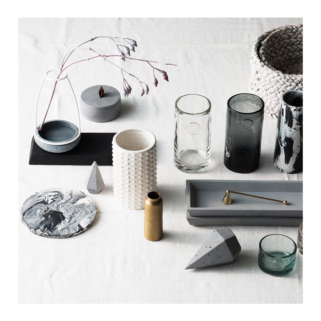 Vases Zakkia Bottle Vase - Brass 01-030-S-BRA