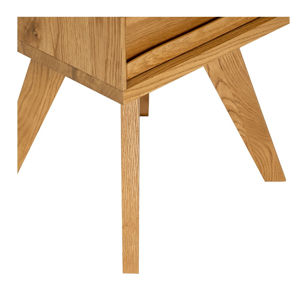 Carlsen Rustic Scandinavian Wooden Oak Bedside Table with Drawer 