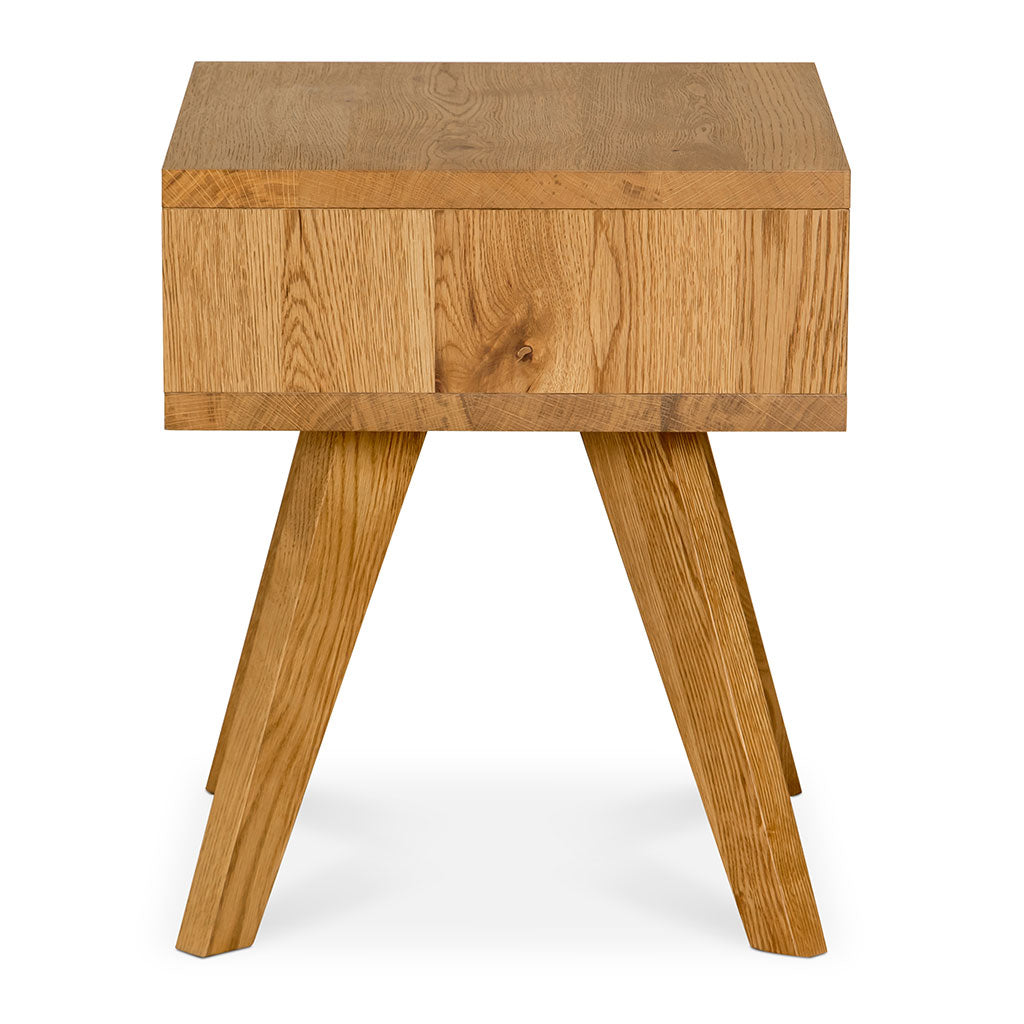 Carlsen Rustic Scandinavian Wooden Oak Bedside Table with Drawer 