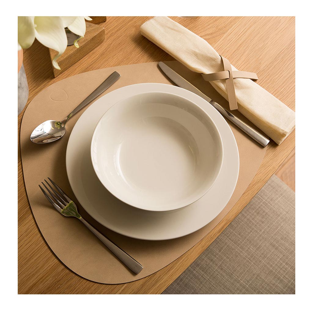 Tableware Lind DNA Nupo Curve Table Mat, Large in Sand dining table 981163